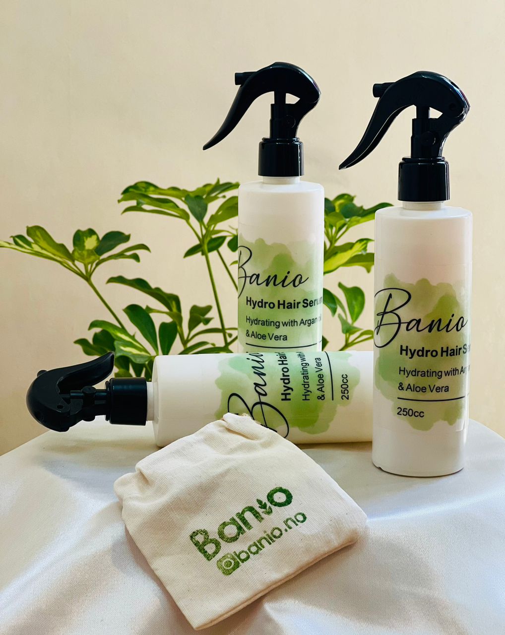 سرم تقویت کننده و آبرسان مو بنیو