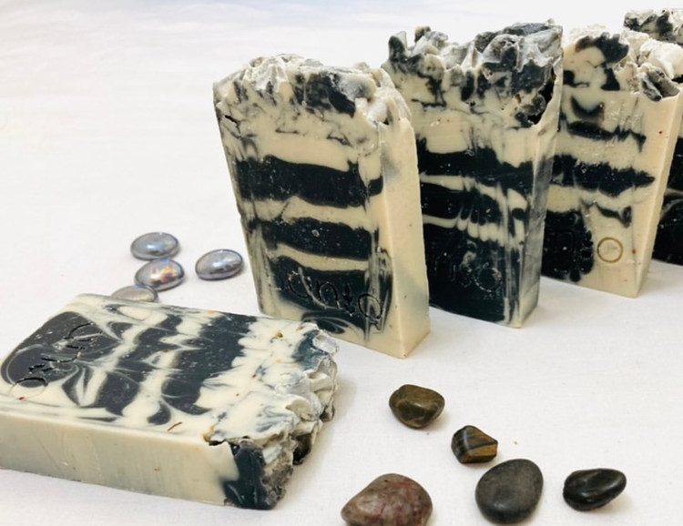 صابون گیاهی و طبیعی